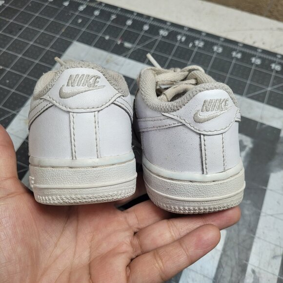 Nike Air Force 1 Low Kids Size 9c - Picture 3 of 7